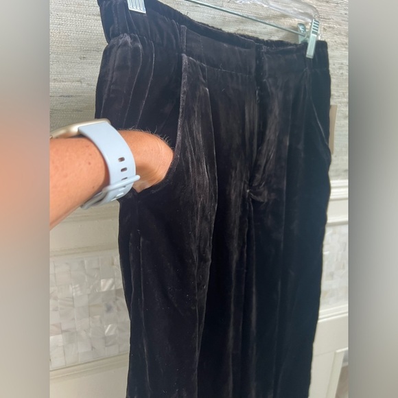 NWT new small Anthropologie wide leg velvet pants black - Picture 8 of 17
